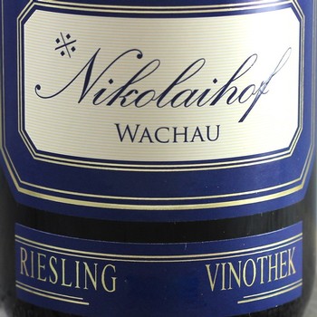 Nikolaihof Vinothek Riesling 2000